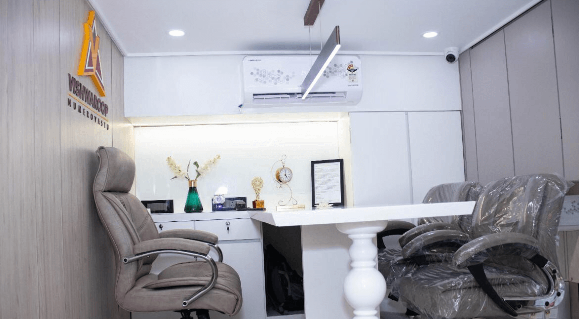 Vastu for office chair and desk direction